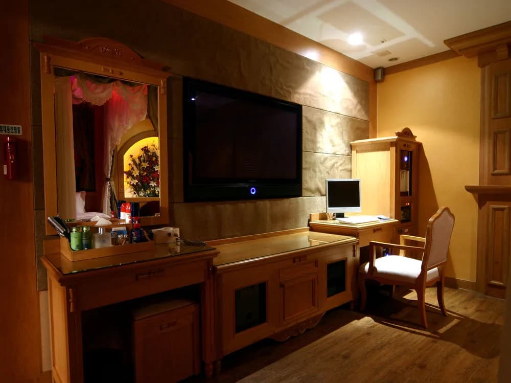 Hotel Windsor - photo 19