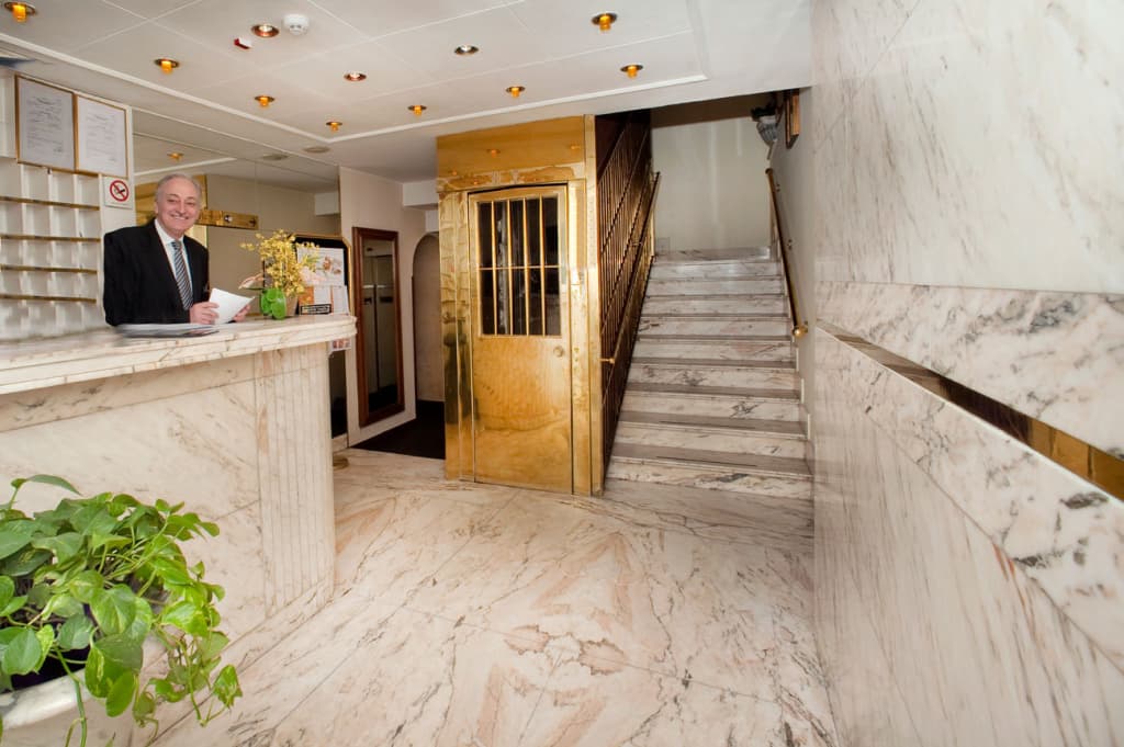 Hotel Tritone - photo 26