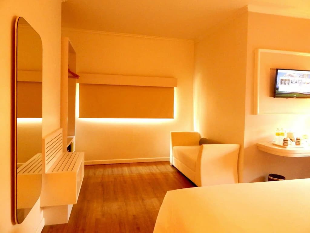 MaxOne Signature Glodok Jakarta - photo 6