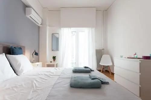 Beautiful 2-bdrm apartment by Acropolis museum - photo 4