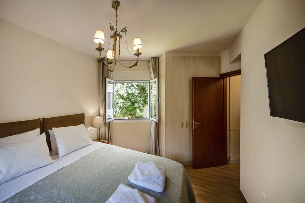 Two Bedroom Apt 2' To Acropolis Museum by Villarentalsgr - photo 5