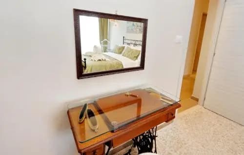 Oksana's Bernadette Apartment - photo 16