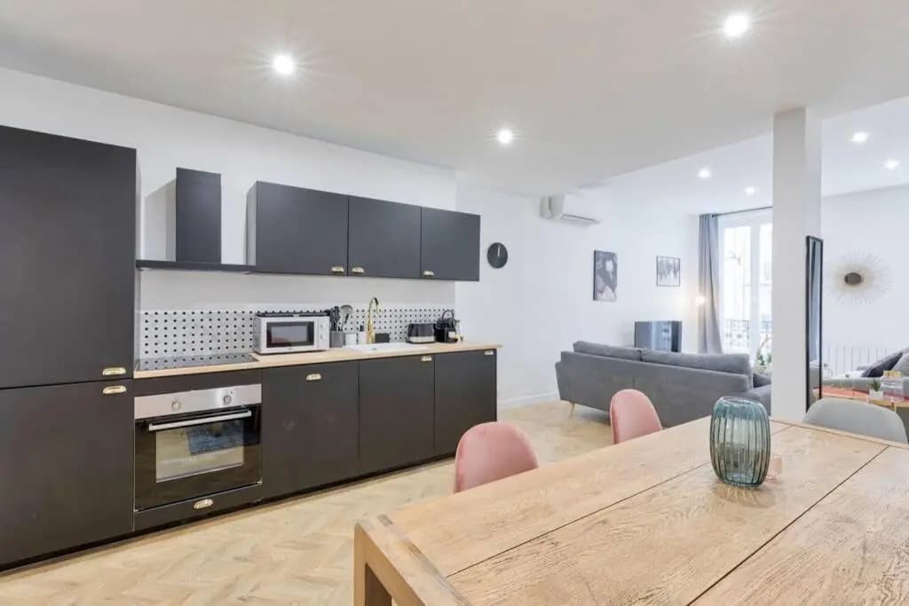 Appartement de standing proche ArcTriomphe - 8P - photo 17