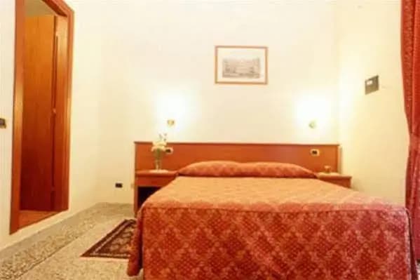 incanto romano ghest house - photo 4