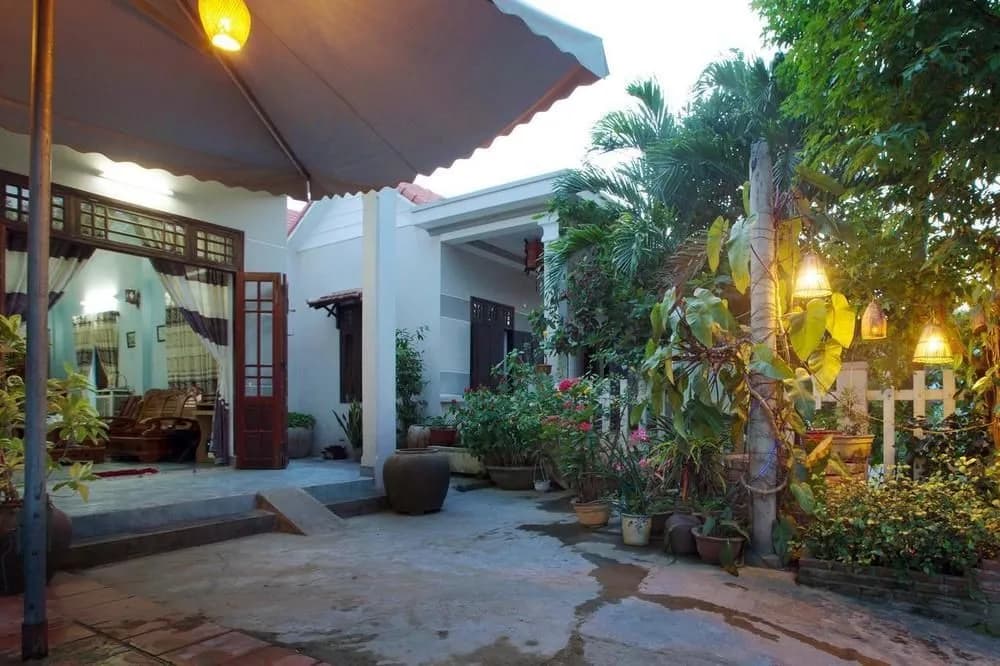 Plum Tree Homestay - photo 9