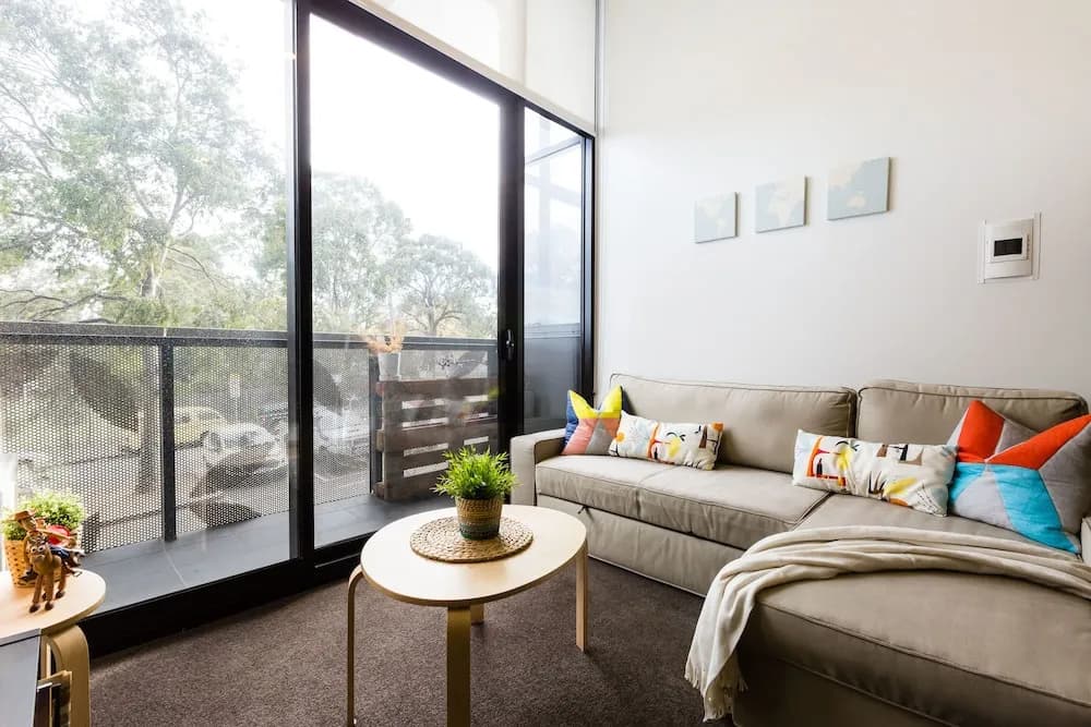 GEORGE, 1BDR North Melbourne Apartment - photo 6