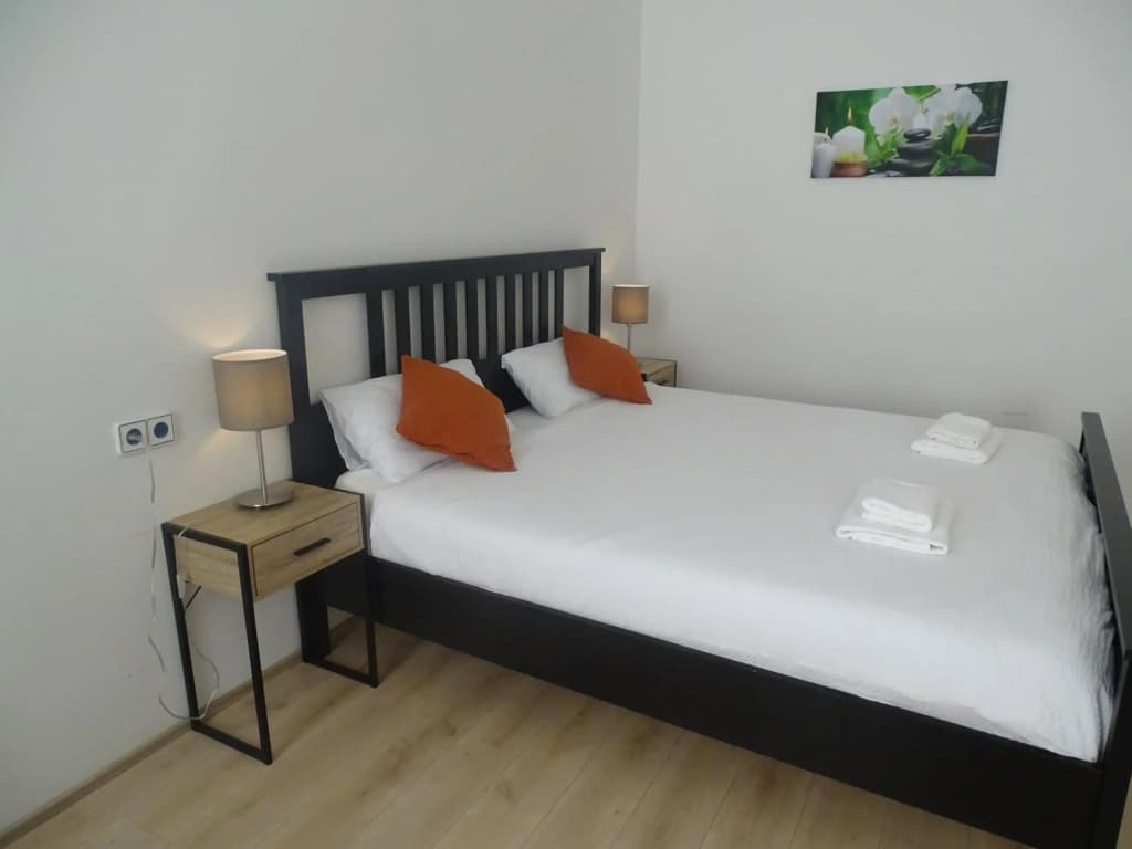 Centre Apartments - photo 5