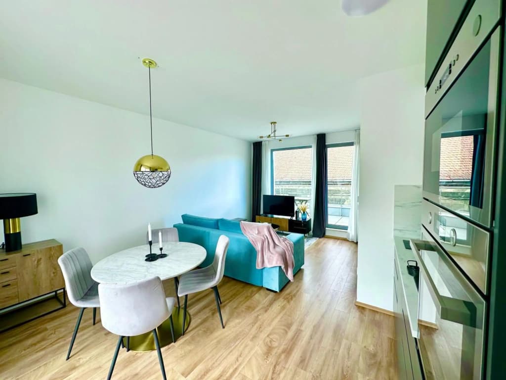 Central Apartment Budapest ~ Roof Terrace/AC/Indoor parking - photo 6