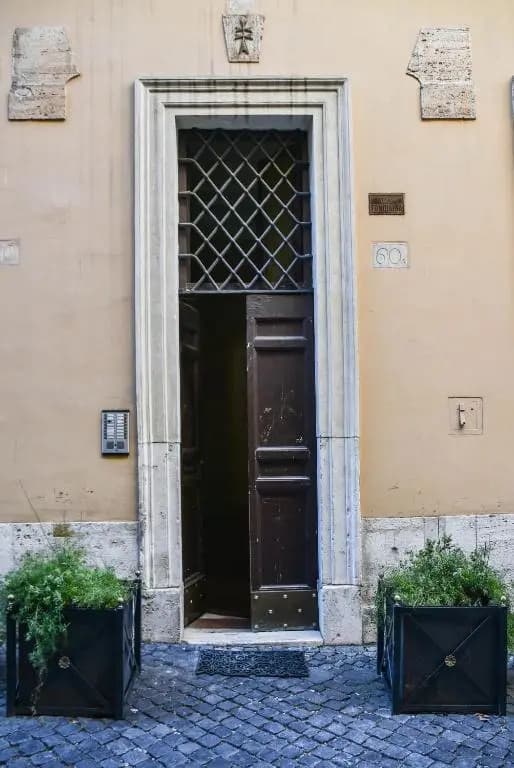 Stylish apartment in central Rome - photo 16