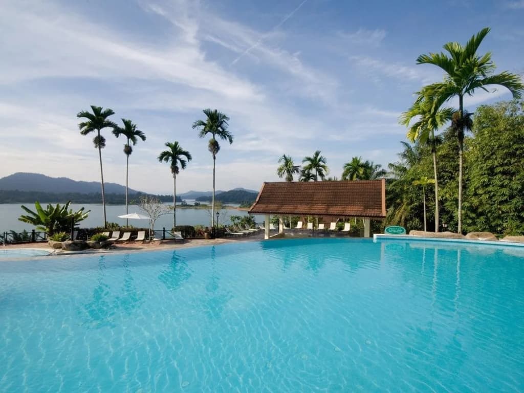 Lake Kenyir Resort, Taman Negara - photo 7