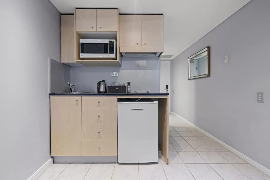 Bright City Abode in Sydney - photo 9