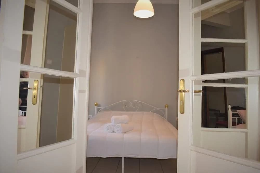 Great Location Comfort Flat - photo 6