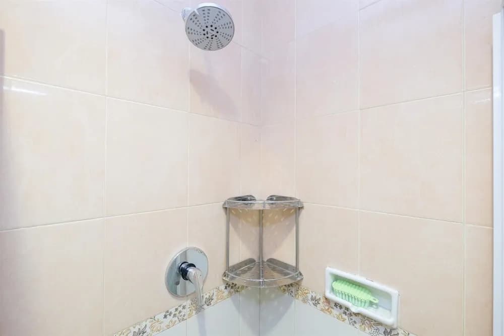 Comfort And Strategic 1Br At The Boulevard Apartment - photo 8