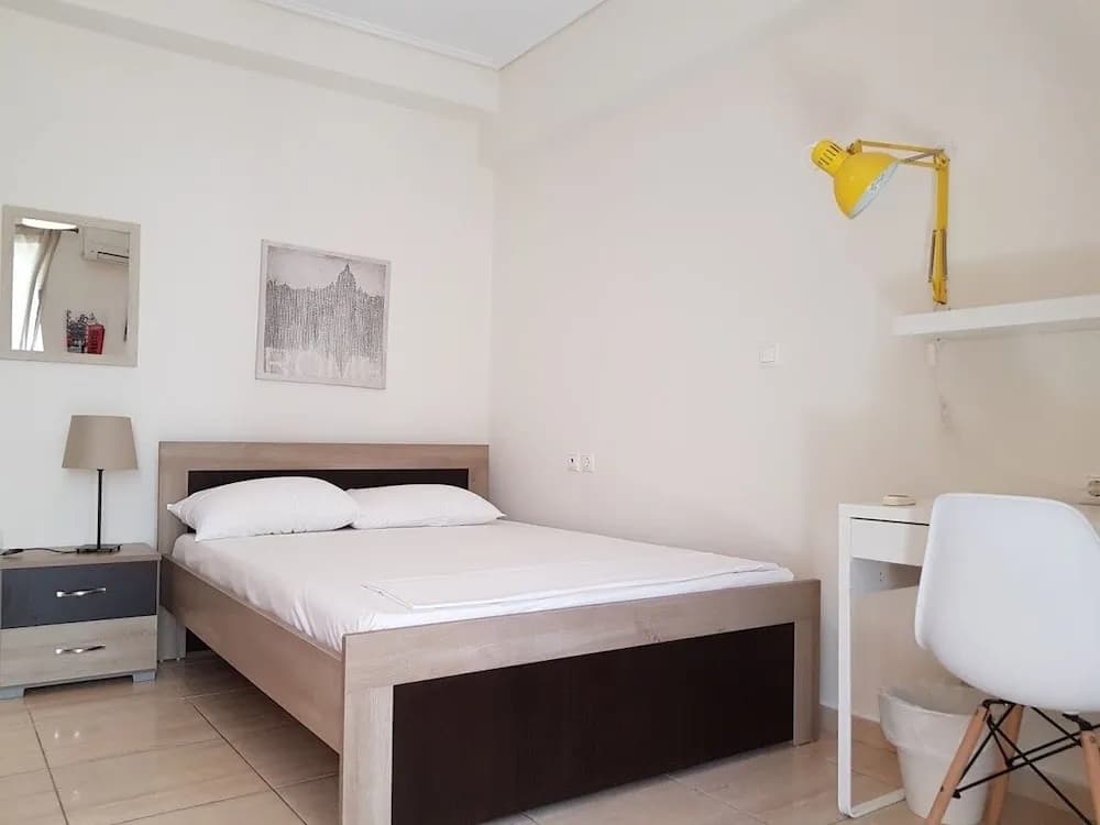 Erra - Zephyr - Athens Center, 90m²,3 BD,1.5 BATH - photo 3