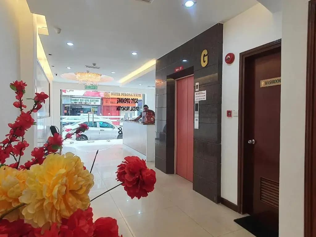 Sandakan Central Hotel - photo 10