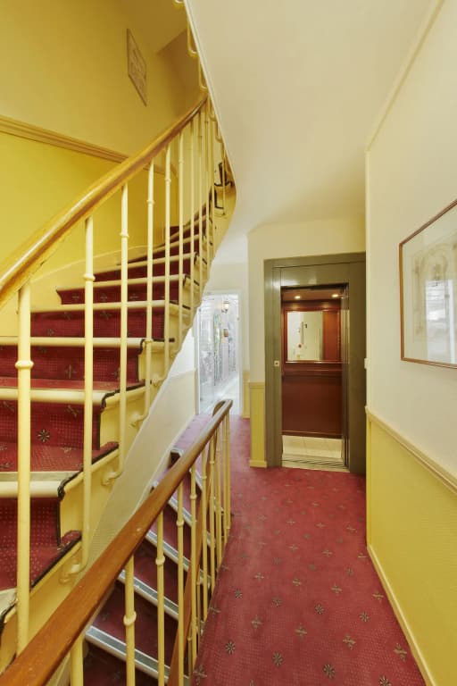 Hôtel Poussin - photo 13