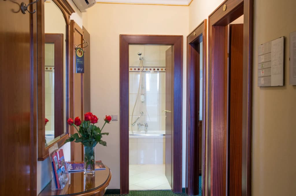 Hotel Park Villa - photo 15