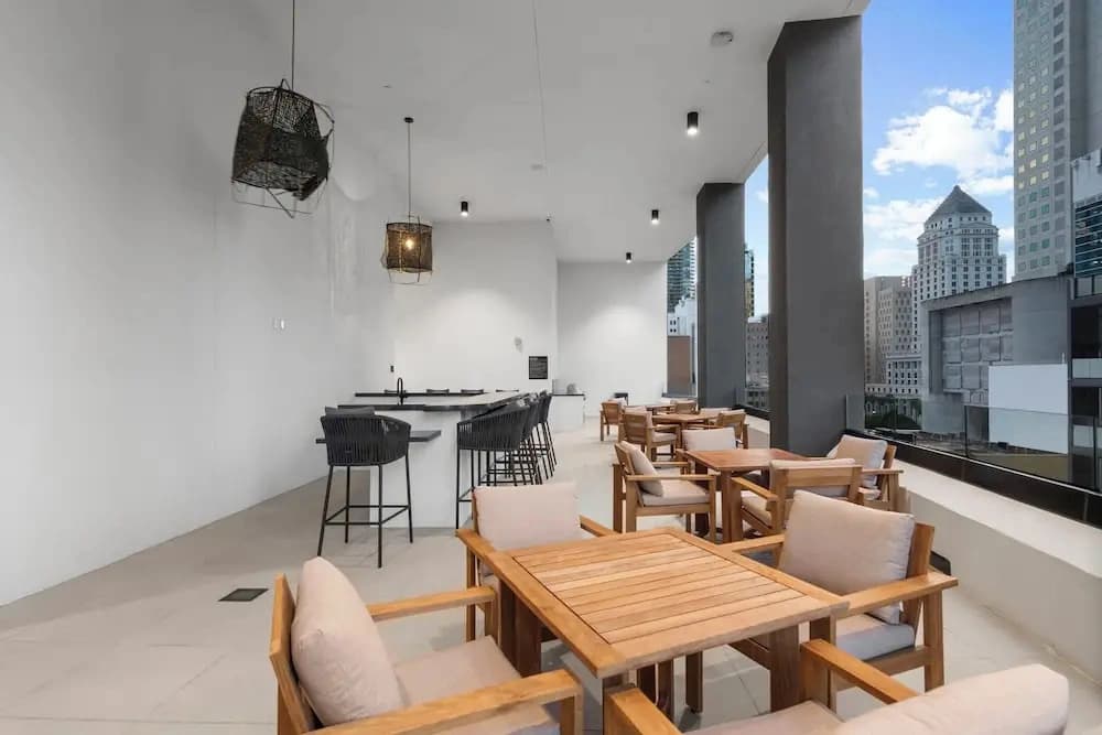 Prime Downtown Miami - photo 33