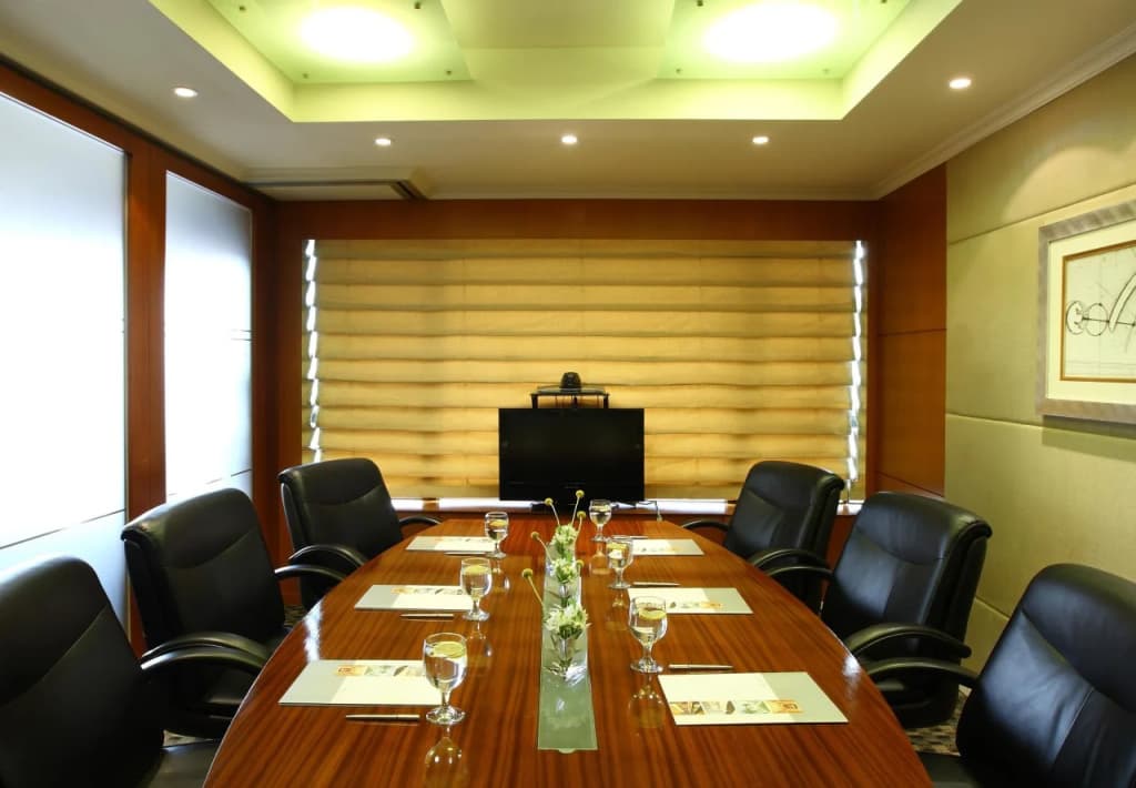 City Garden Hotel - photo 17