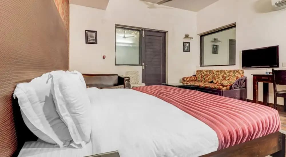 Hotel Kular at Saket Near PVR Cinema - main photo