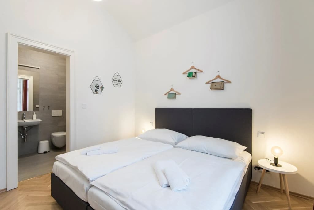 Rehorova Apartments - photo 3