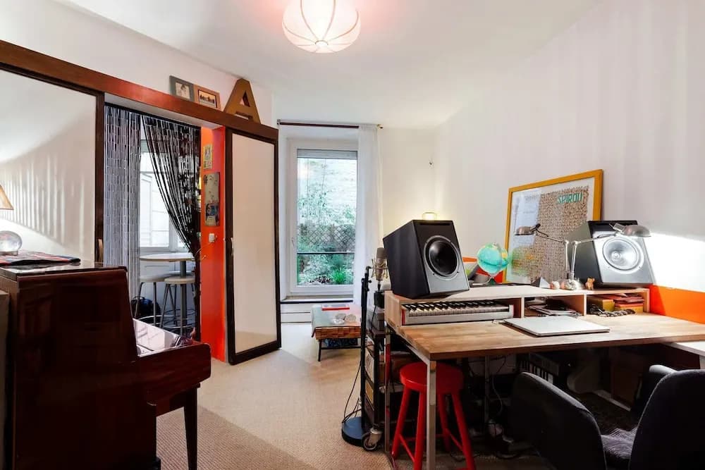 Charming Apartment Located at the Foot of the Sacred Heart - photo 3
