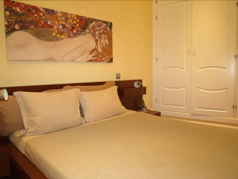 Stylish Apartments in Chueca by Allô Housing - photo 3