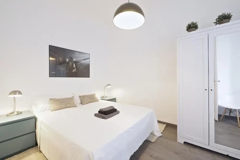 The White Flats Eixample - photo 2