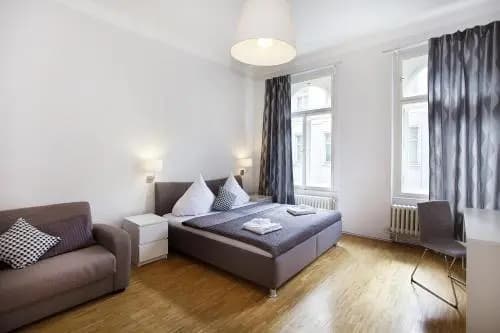 Spacious Ruterra 3BDR Flat - photo 2