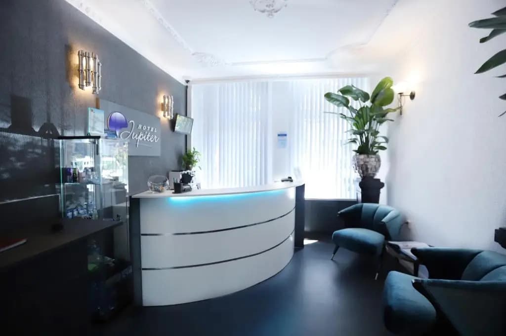 Hotel Jupiter - photo 2
