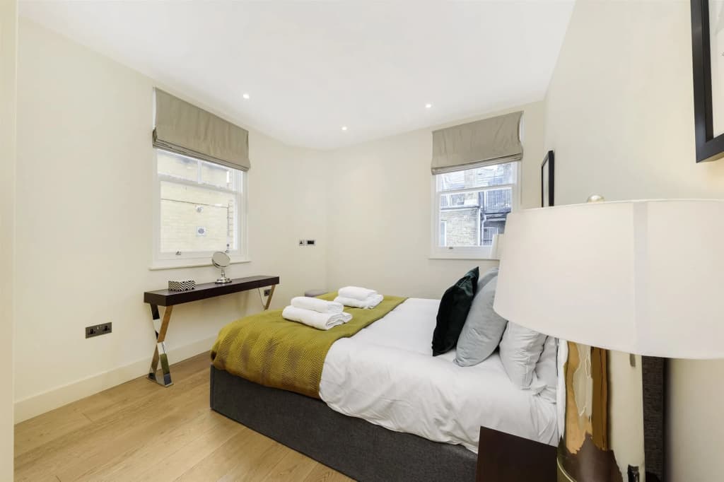 Fitzrovia by CAPITAL - photo 4