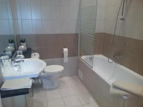 Ho-Bi Room And Apartment - photo 7