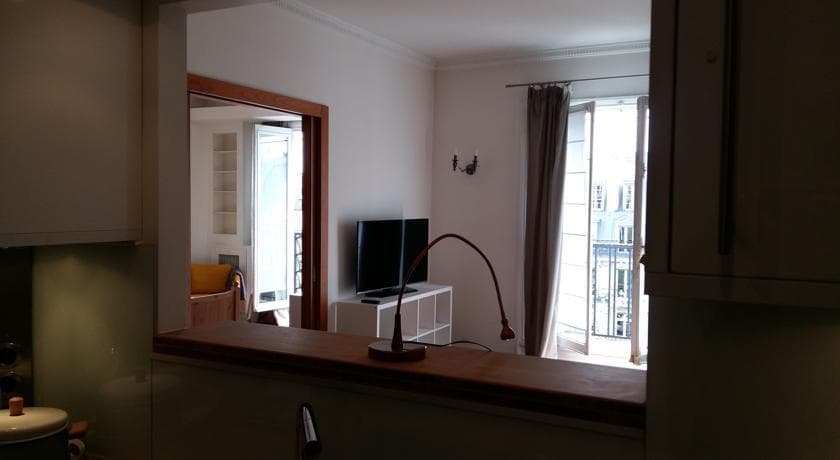 De France Apartment - photo 4