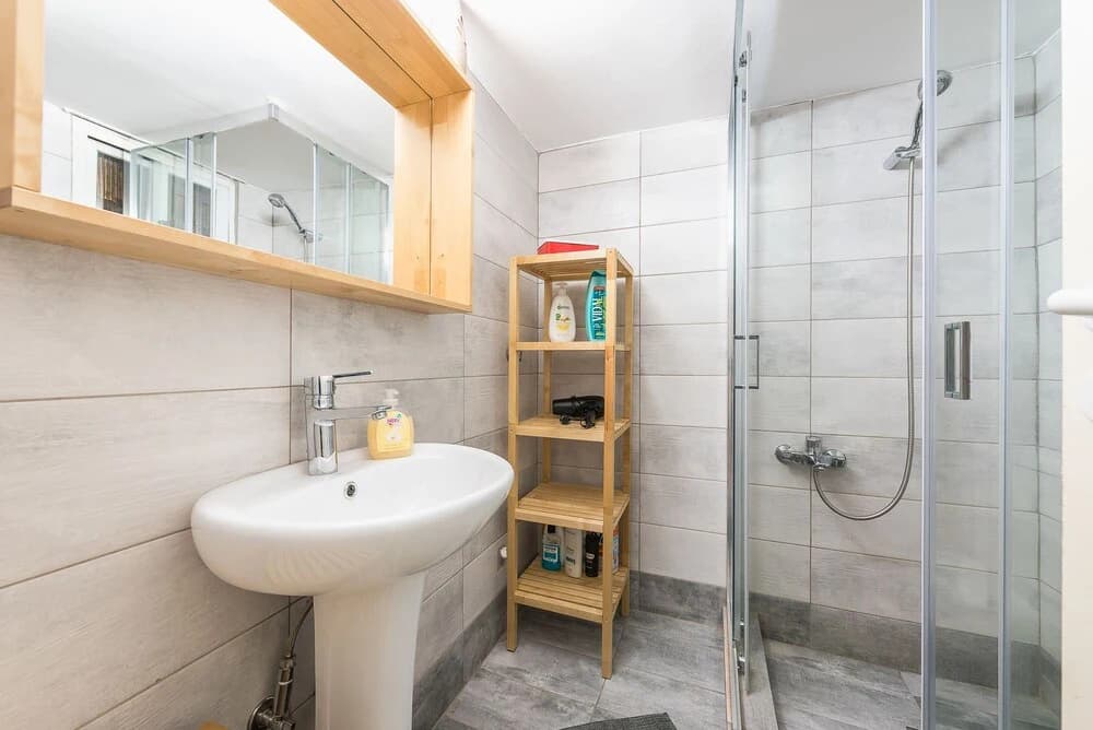 Cozy 2 Bedroom Apartment by Cloudkeys - photo 8
