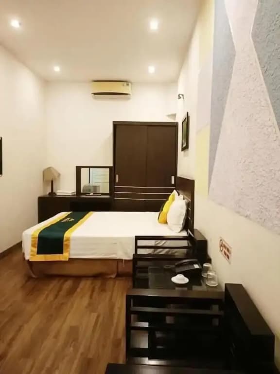WestLake Trich Sai Hotel - by Bay Luxury - photo 2
