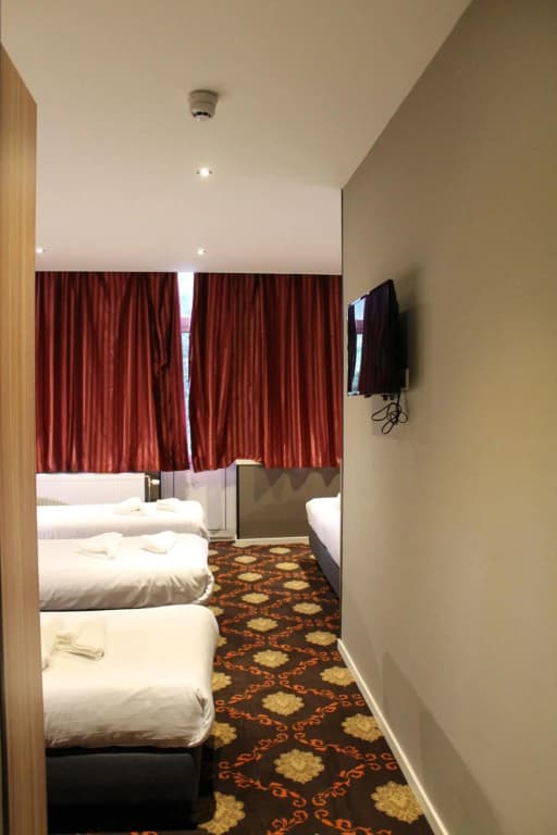 Aston City Hotel - photo 24