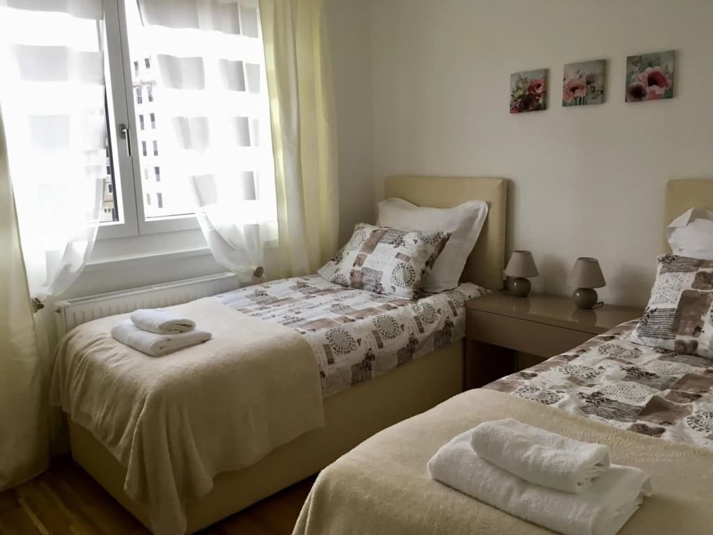 White Vintage Park View Apartment - photo 43
