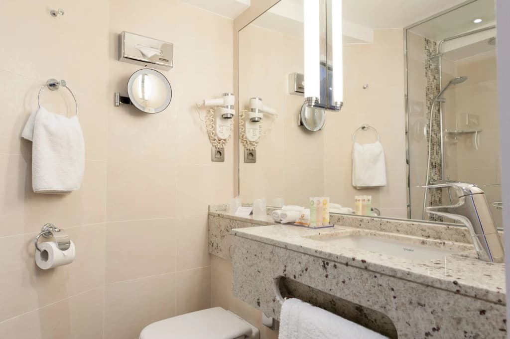Best Western Plus Hotel Sydney Opera - photo 8
