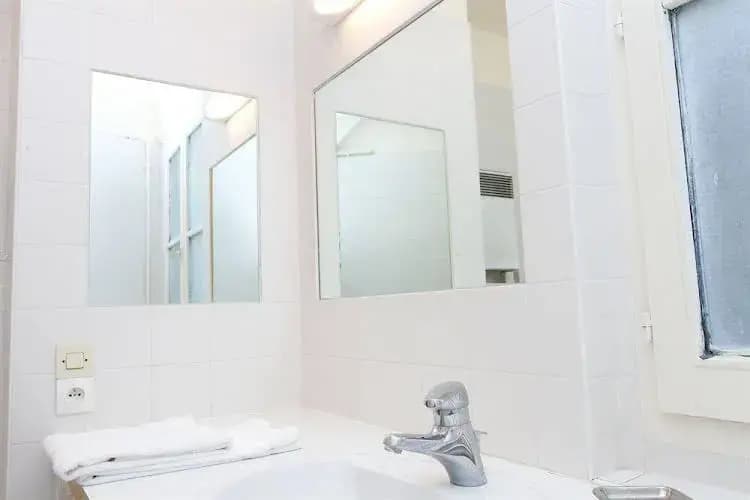 Studio Apartment in Saint-germain-des-prés & Saint-michel - photo 17