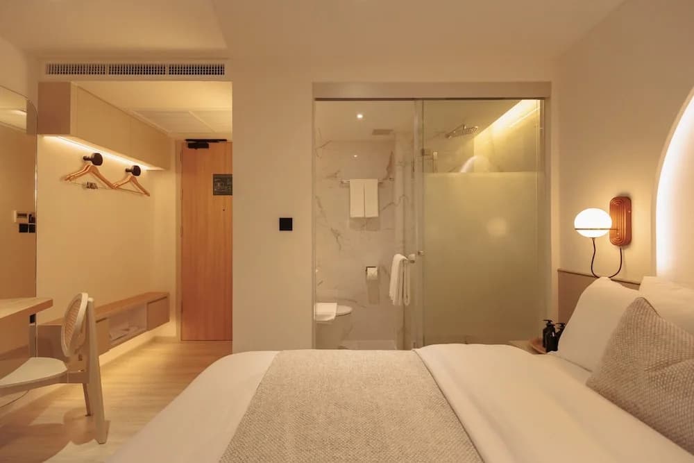 Corridor2407 Hotel - photo 6