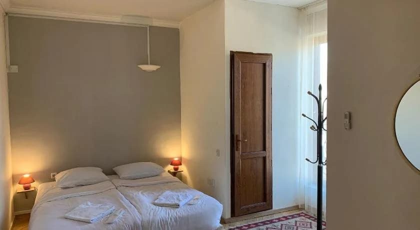 Hotel Oasis - photo 2