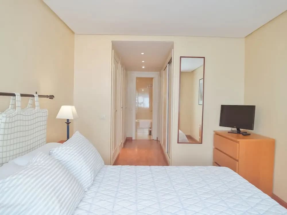 DFlat Escultor Madrid 302 Apartments - photo 5