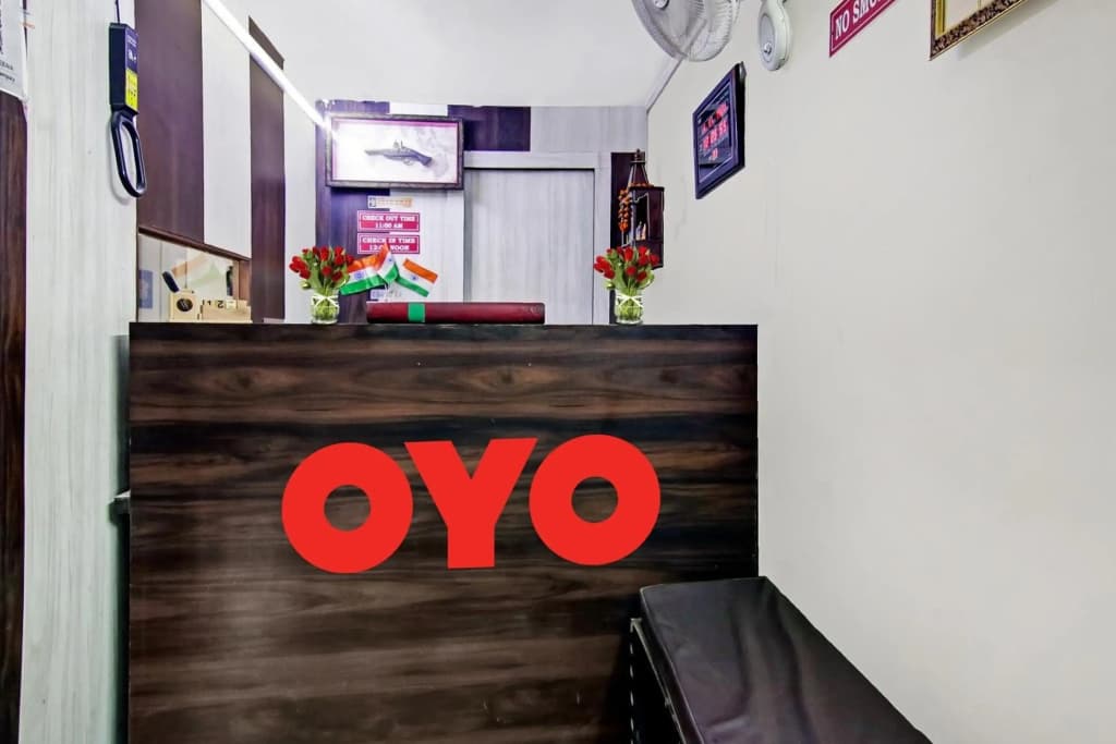 OYO Flagship 70255 Star Light Inn - photo 2