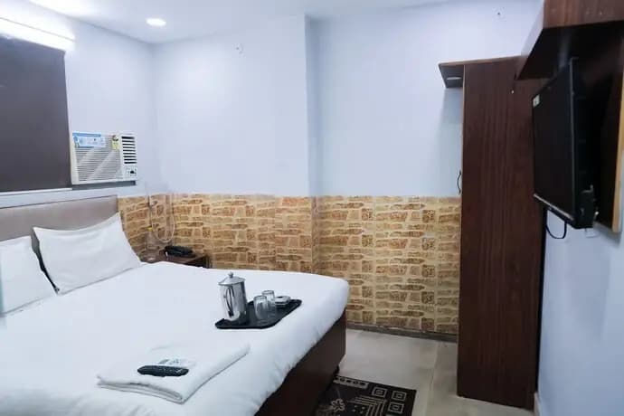 Roomshala 127 Mannat Stay - photo 11