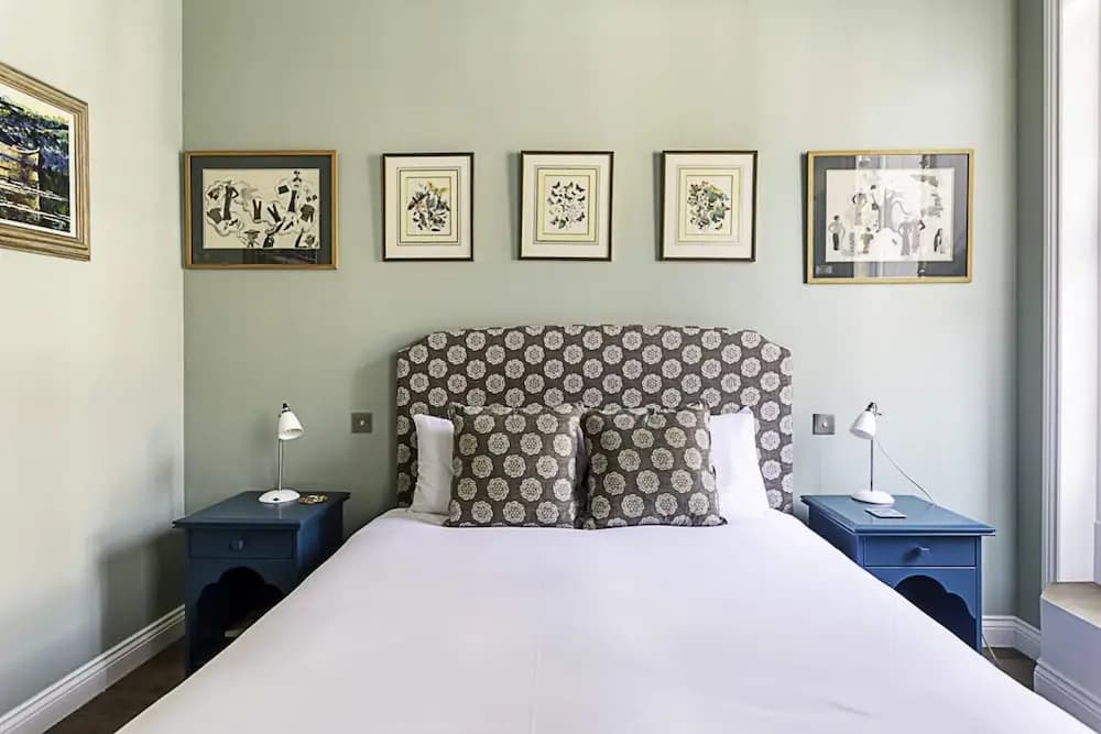 Well-designed Chelsea Flat - photo 4