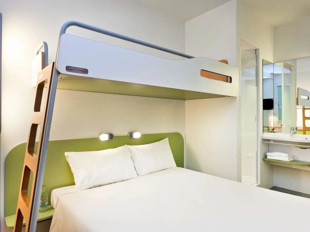 ibis budget Saint Maurice Hotel - photo 7