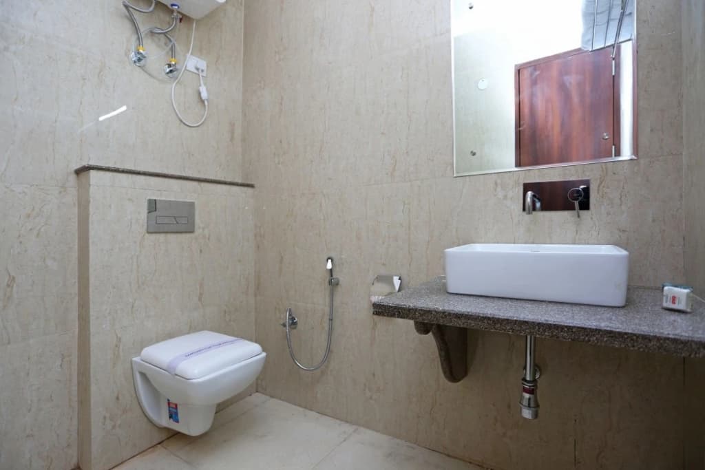 OYO 9268 Hotel Arch - photo 8