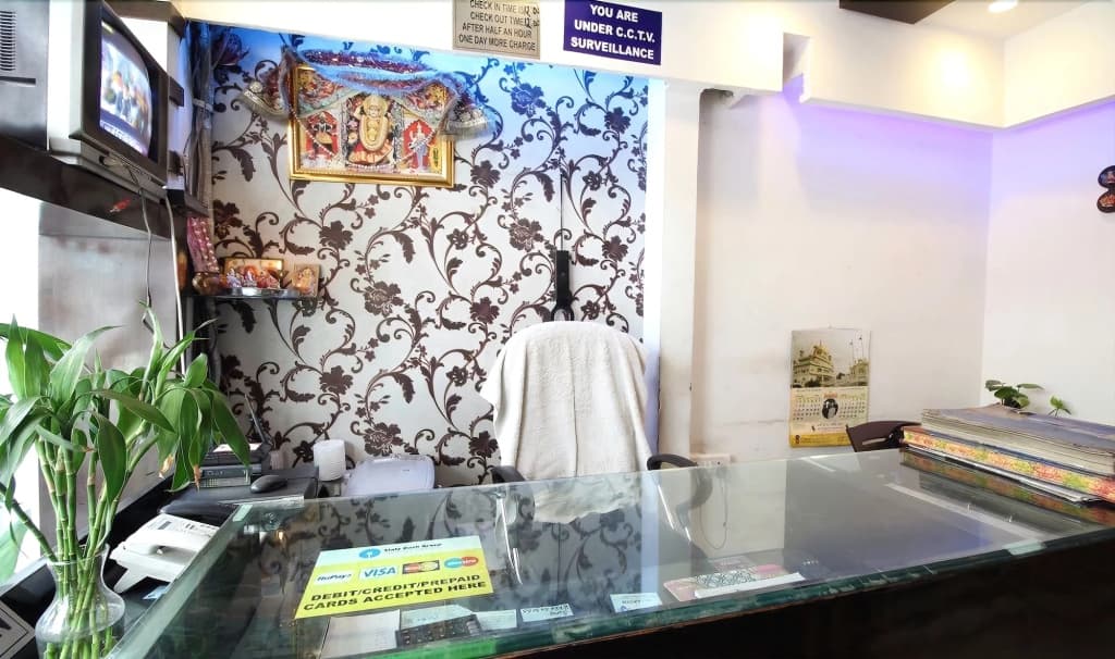 Check In Room RK Ashram - photo 8