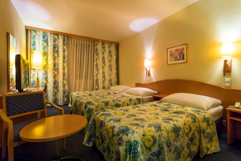 Corvin Hotel Budapest - Sissi wing - photo 35