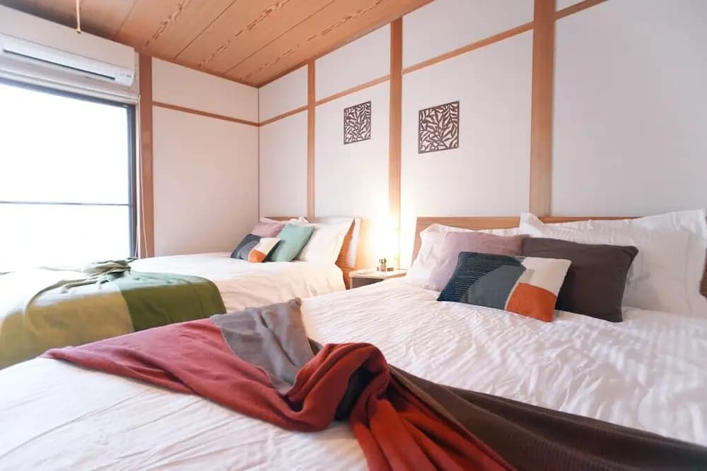 Tsurumibashi House - main photo